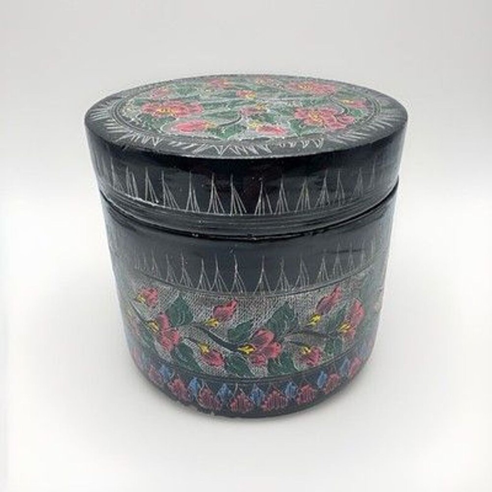 Vintage Black Lacquer Nesting Round Trinket Boxes Hand Painted Floral Set Of 3